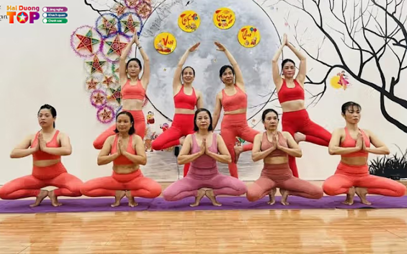 Rose-yoga-haiduongtoplist