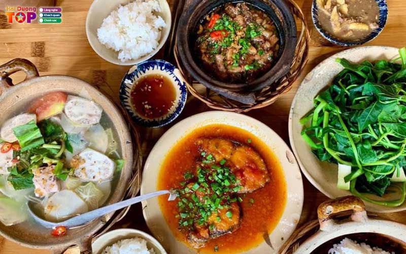 Com-me-nau-com-ngon-van-phong-haiduongtoplist