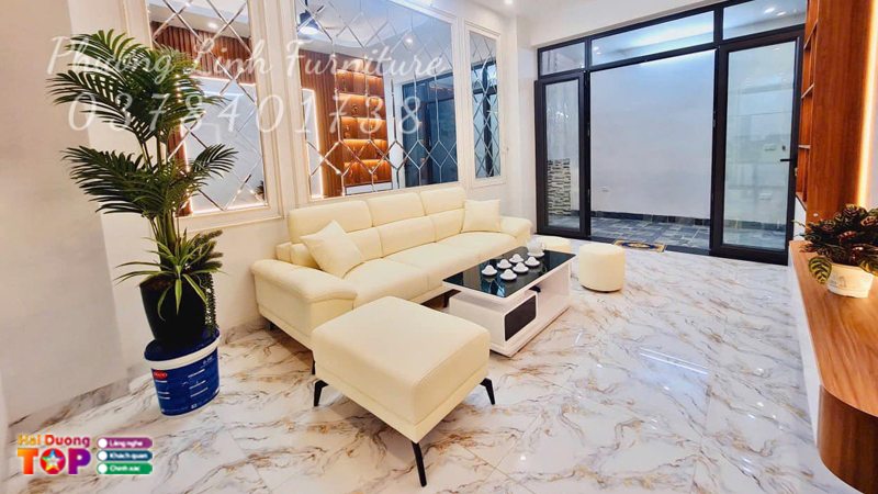 Cong-ty-tnhh-thuong-mai-va-noi-that-phuong-linh-1