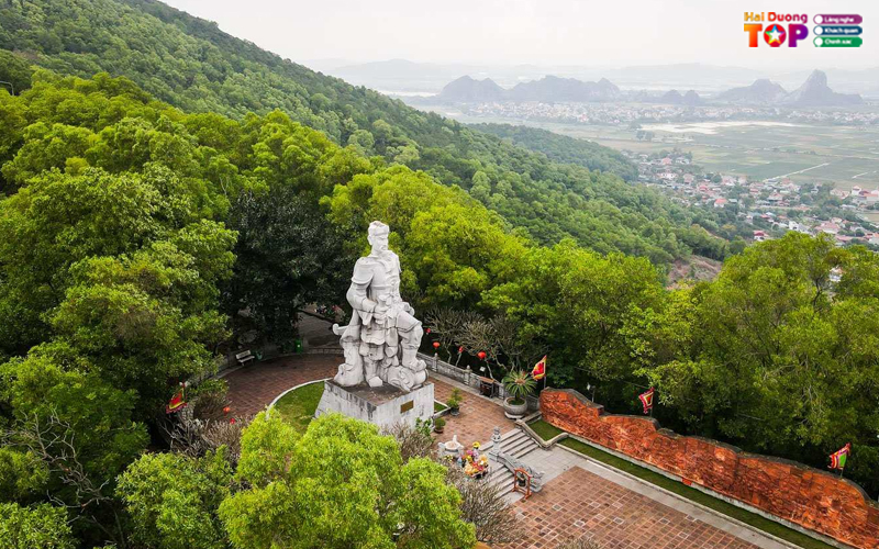 Den-cao-an-phu-hai-duong-3