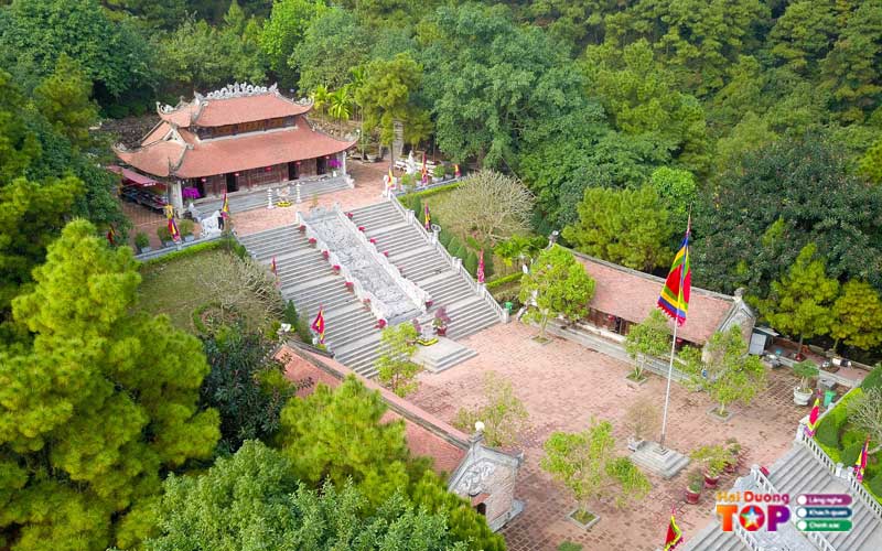 Den-tho-chu-van-an-hai-duong-1