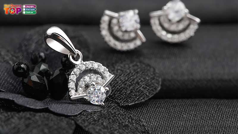 Tiem-trang-suc-bac-hai-duong