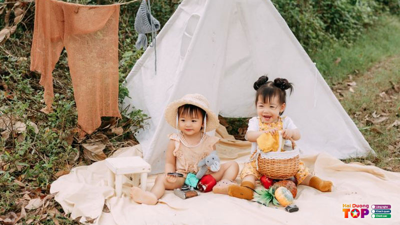 Chup-anh-cho-be-hai-duong