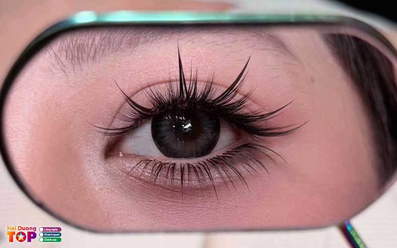 Amie-lee-eyelashes-haiduongtoplist